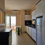 163 * Sarandë